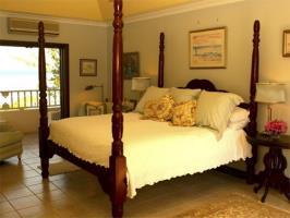 4 Bedroom Villa - Runaway Bay Luaran gambar